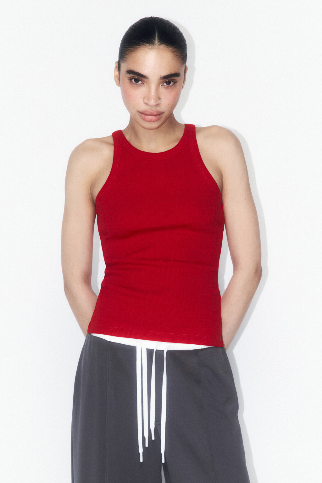 Майка облегающая в рубчик - цвет красный - 2