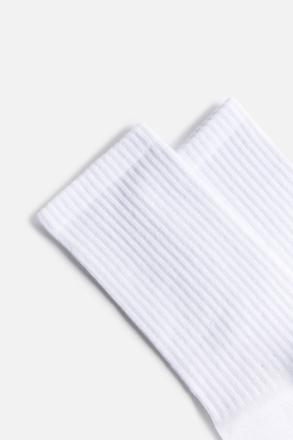 Носки высокие базовые в рубчик - цвет белый - 2