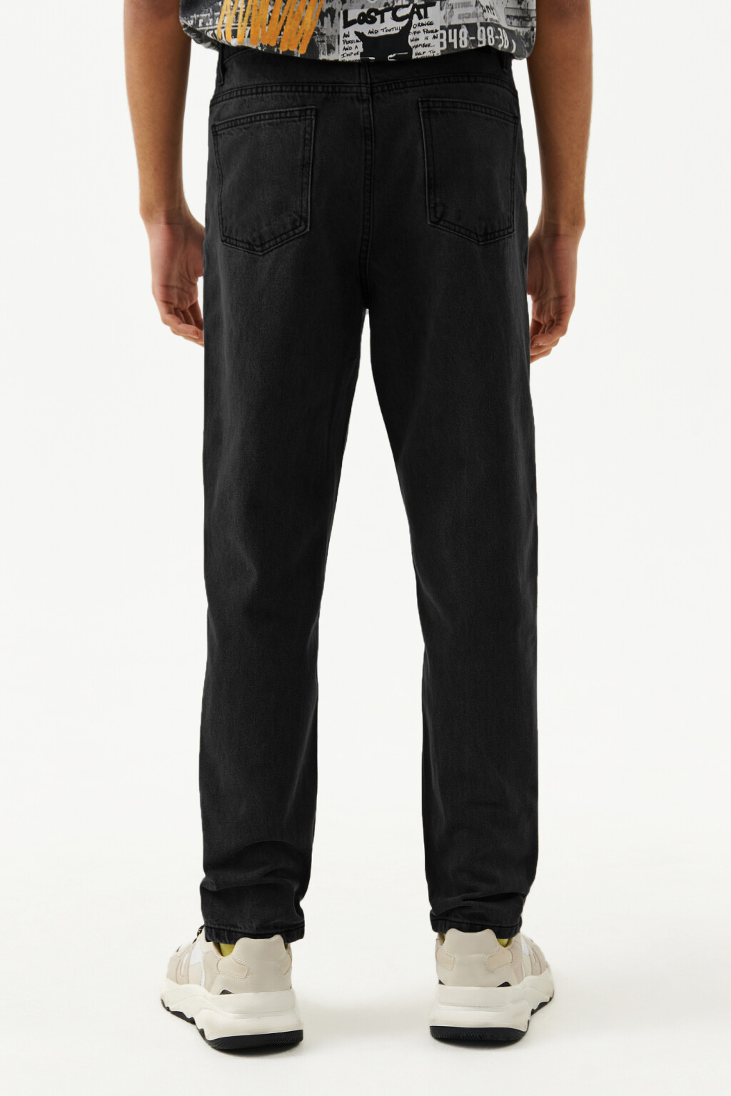 Джинсы черные зауженные со средней посадкой - цвет черный - 2