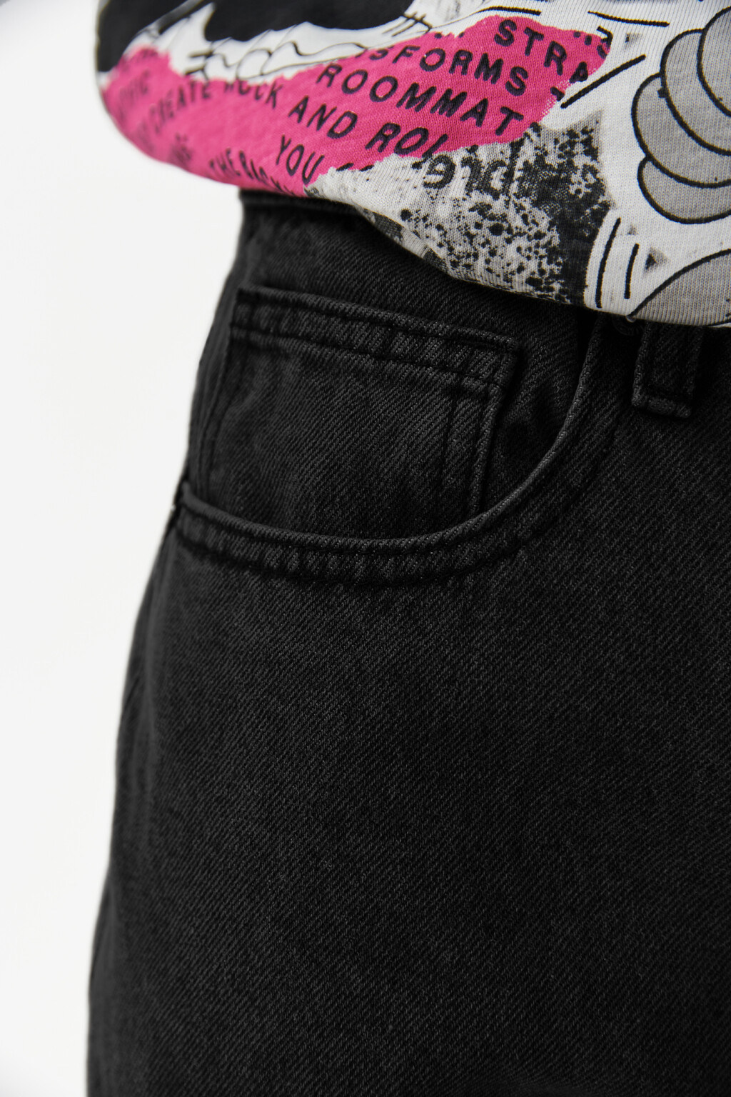 Джинсы черные зауженные со средней посадкой - цвет черный - 5