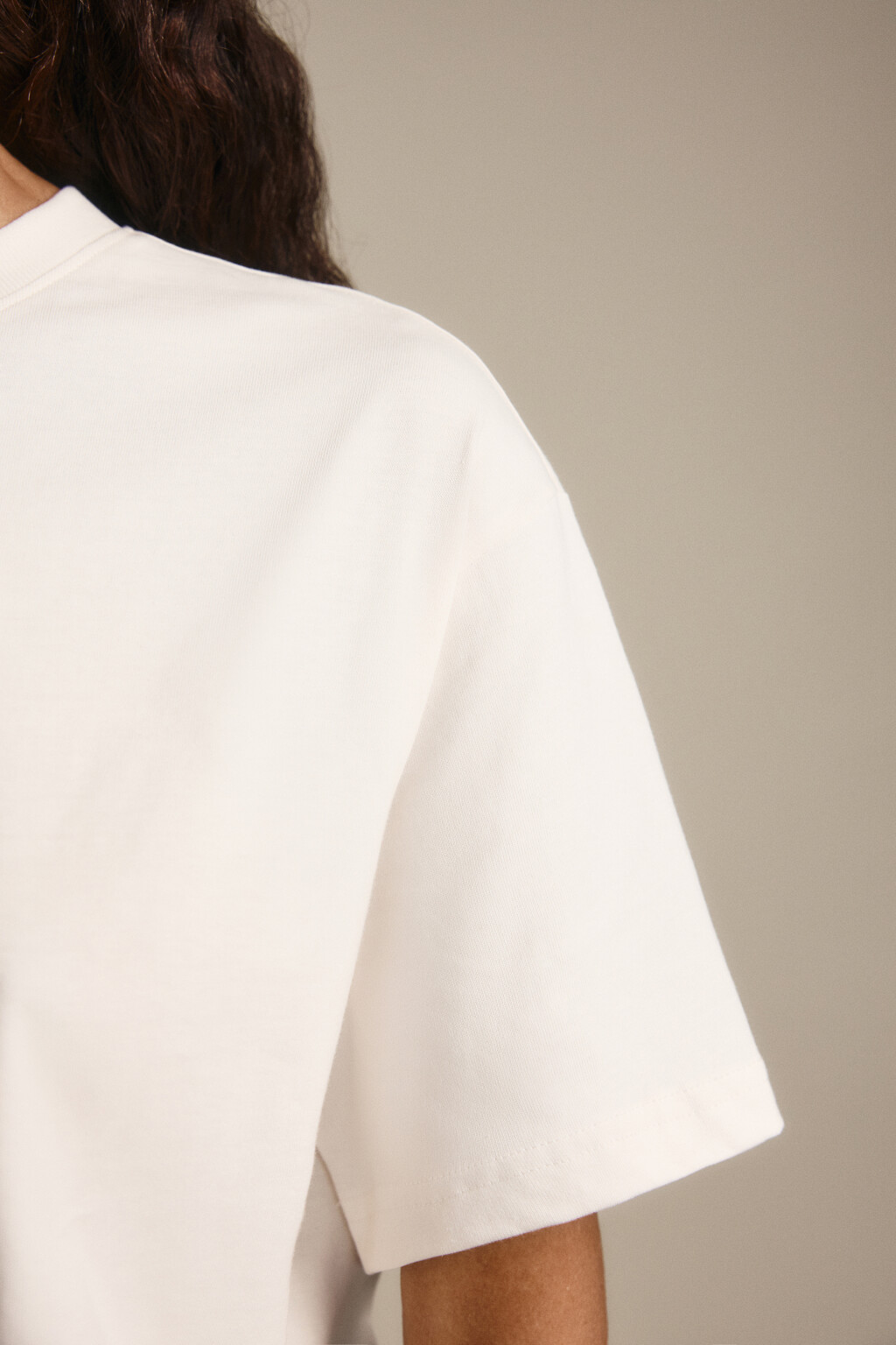 Футболка TBIG оверсайз базовая - цвет молочный - 6