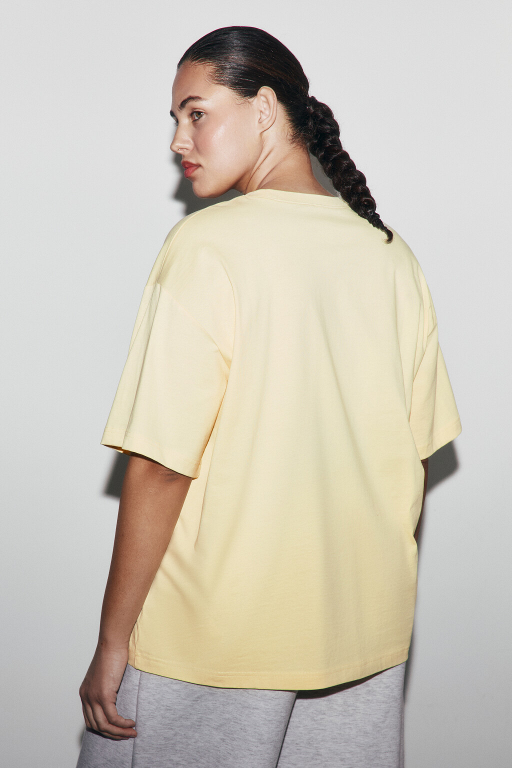 Футболка оверсайз базовая - цвет желтый - 3