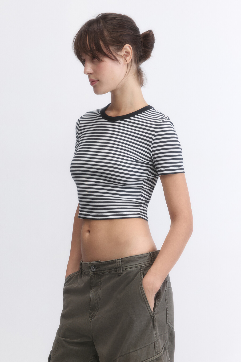 Футболка-топ укороченная в полоску - цвет черный - 3