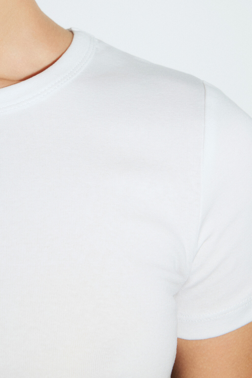 Футболка-топ базовая укороченная - цвет белый - 5