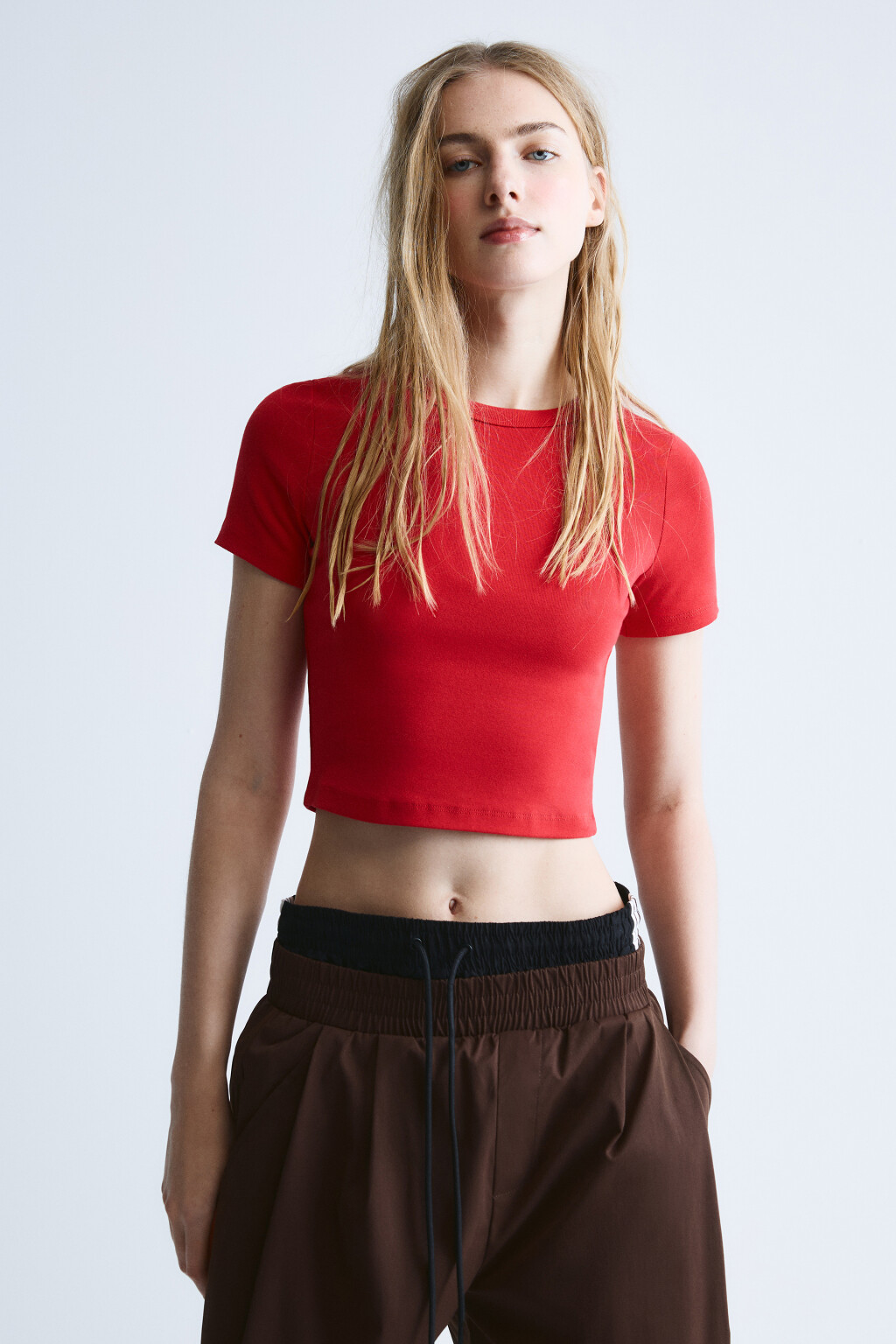 Футболка-топ базовая укороченная - цвет красный - 2