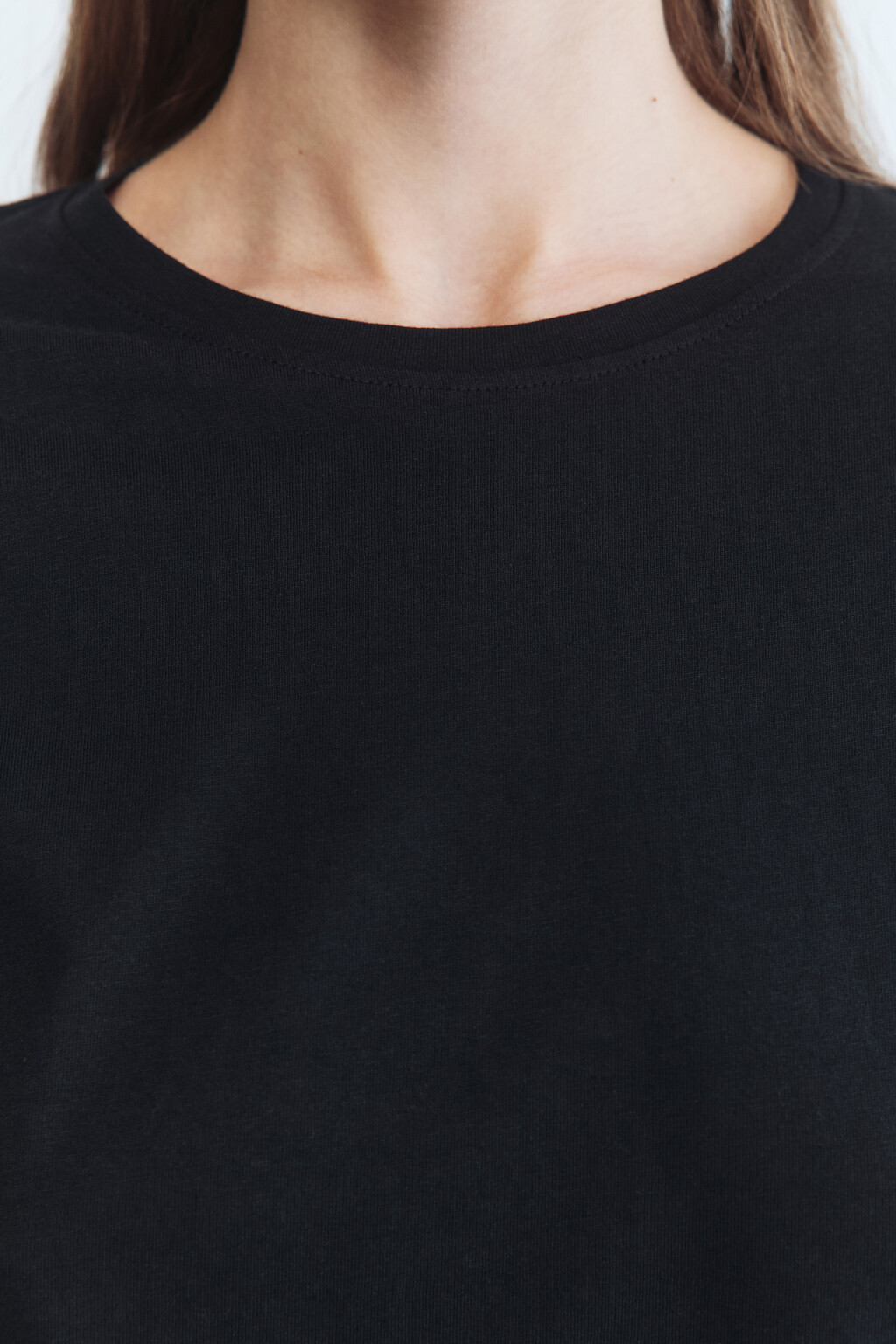 Футболка TSHIRT прямая базовая - цвет черный - 6