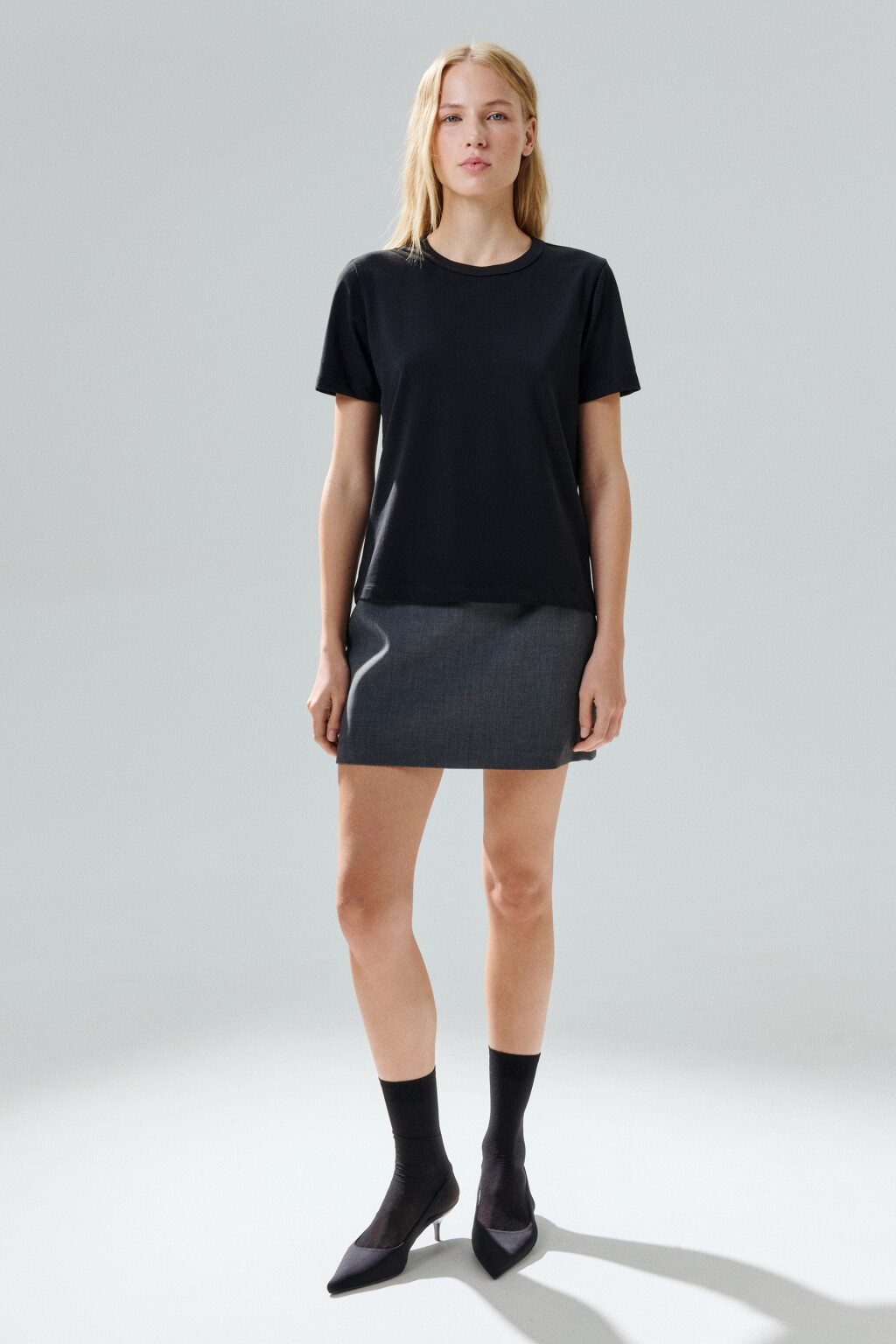 Футболка TTOP базовая из хлопка - цвет черный - 4