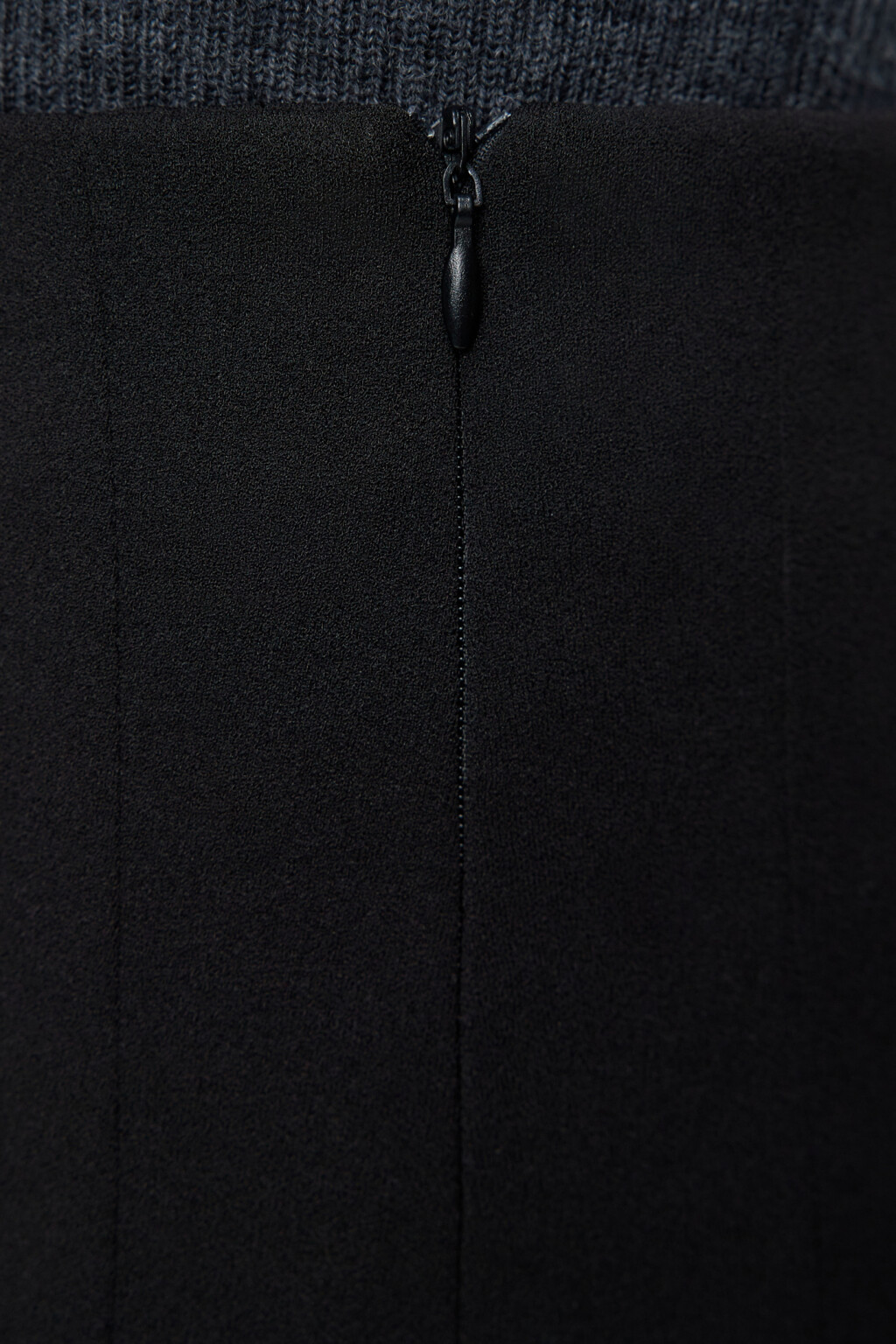 Юбка-трапеция мини плиссированная в крупную складку - цвет черный - 5