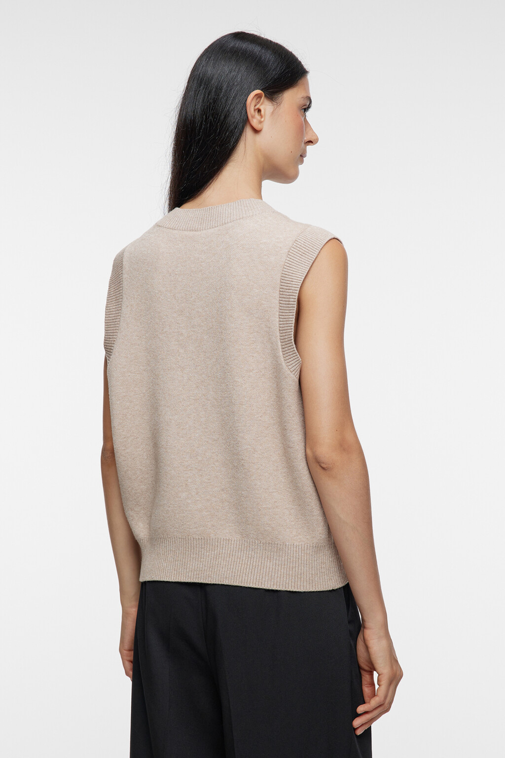 Жилет VEST вязаный жаккардовый с V-вырезом - цвет бежевый - 3