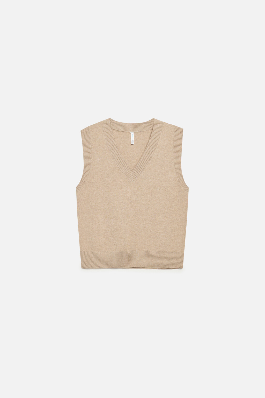 Жилет вязаный жаккардовый с V-образным вырезом - цвет бежевый - 9