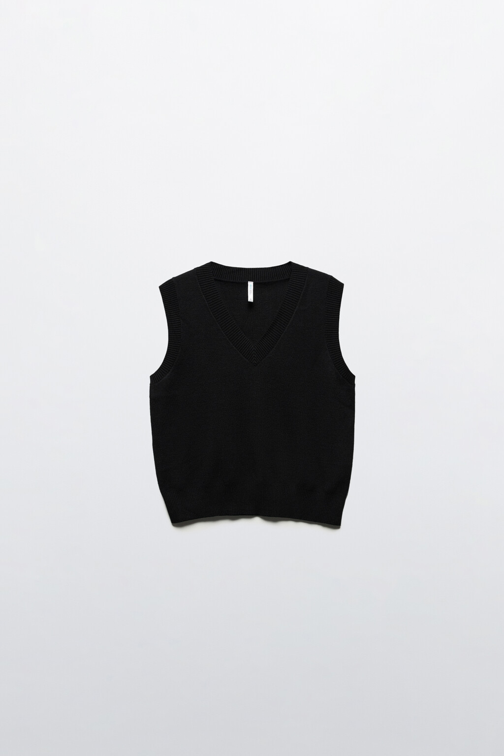 Жилет VEST вязаный с V-образным вырезом - цвет черный - 8