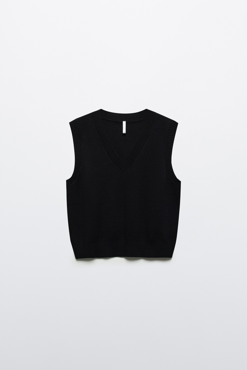 Жилет из вязаного трикотажа - цвет черный - 7