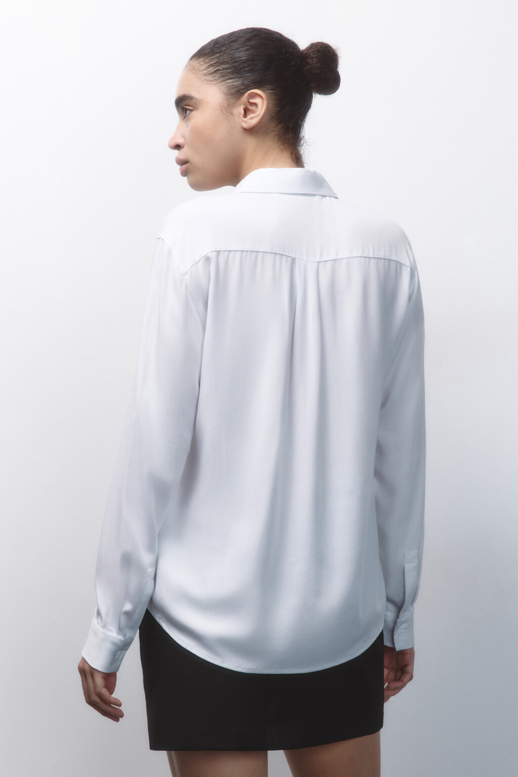 Блузка ViShirt базовая из вискозы - цвет белый - 4