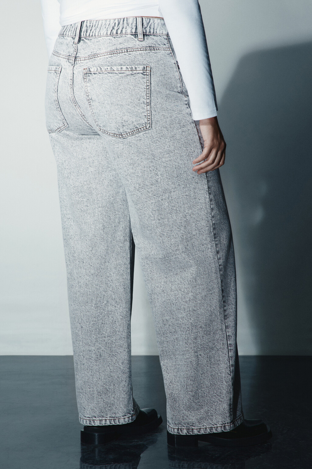 Джинсы широкие с высокой посадкой - цвет серый - 3