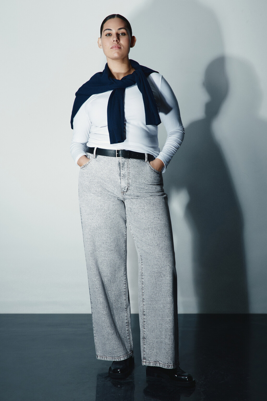 Джинсы широкие с высокой посадкой - цвет серый - 4