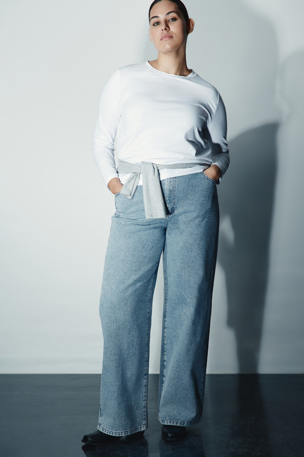 Джинсы широкие с высокой посадкой - цвет голубой - 2
