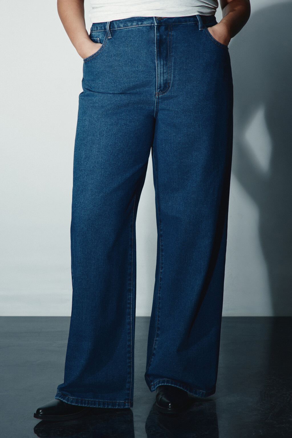 Джинсы широкие с высокой посадкой - цвет голубой - 3