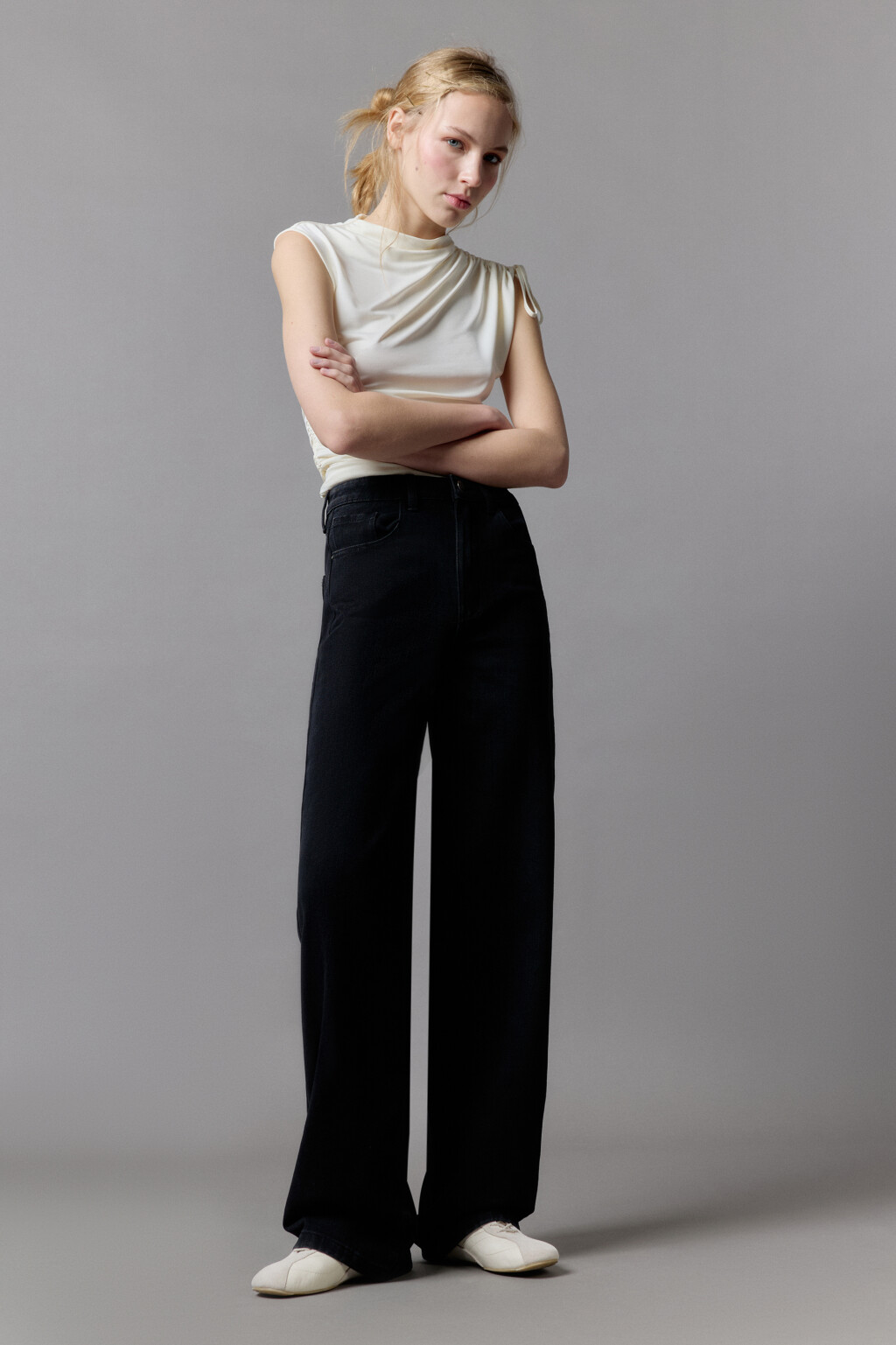 Джинсы широкие с высокой посадкой - цвет черный - 5