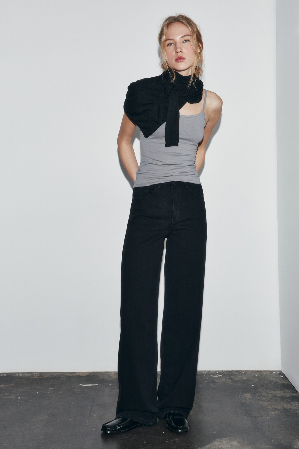 Джинсы широкие с высокой посадкой - цвет черный - 4