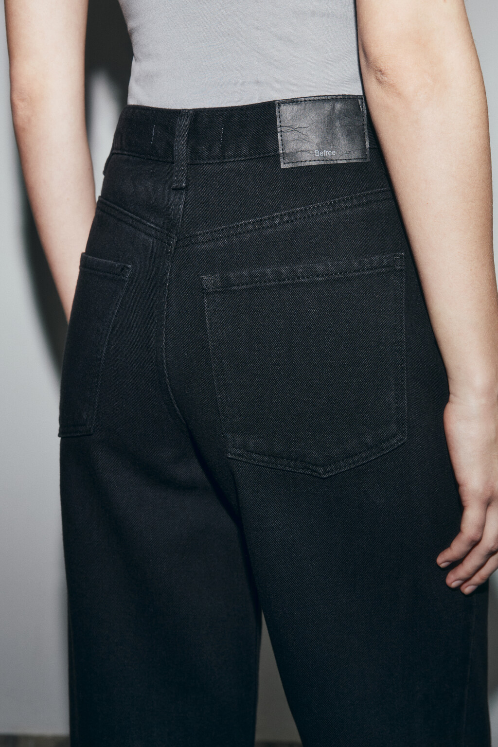 Джинсы широкие с высокой посадкой - цвет черный - 5