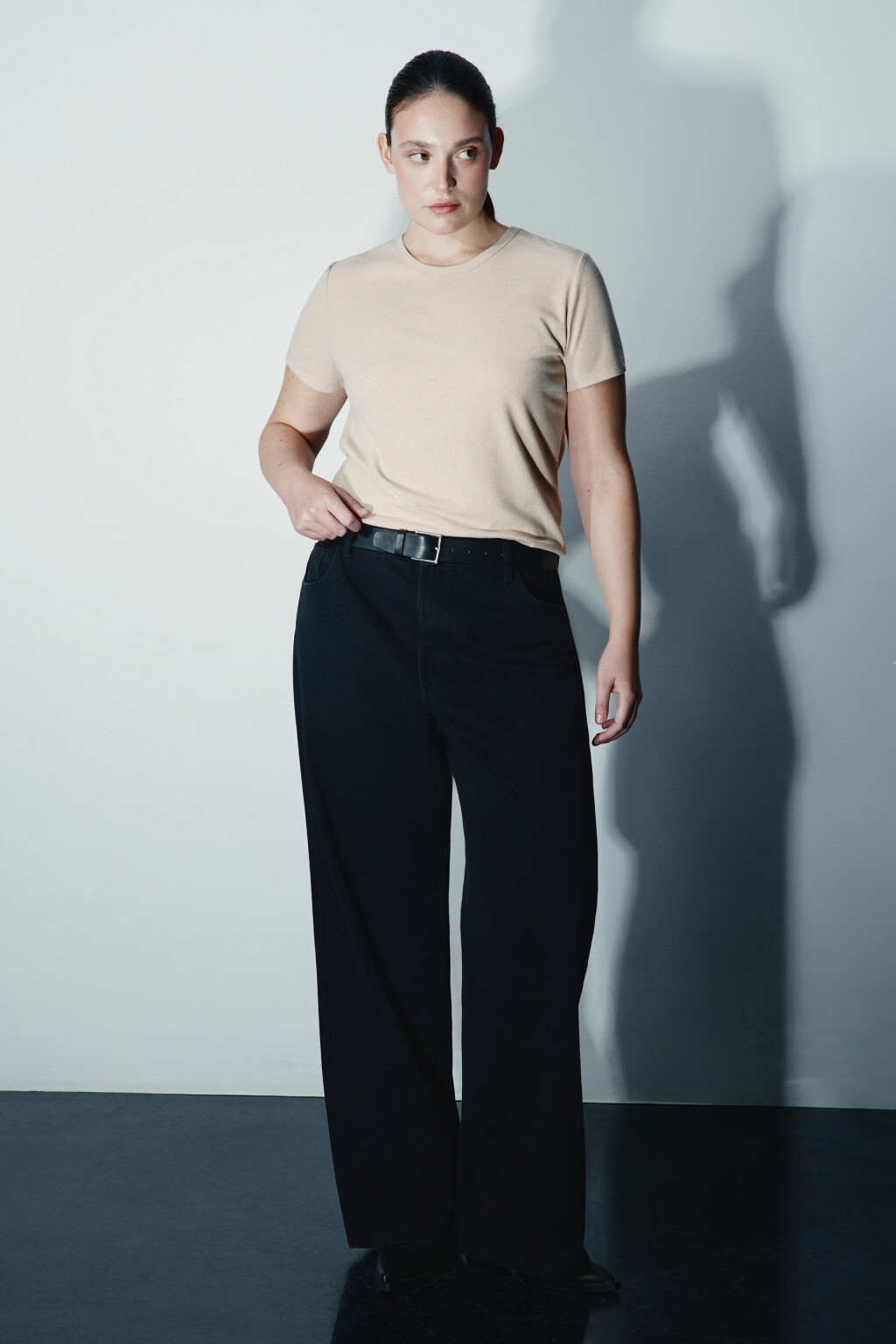 Джинсы широкие с высокой посадкой - цвет черный - 4