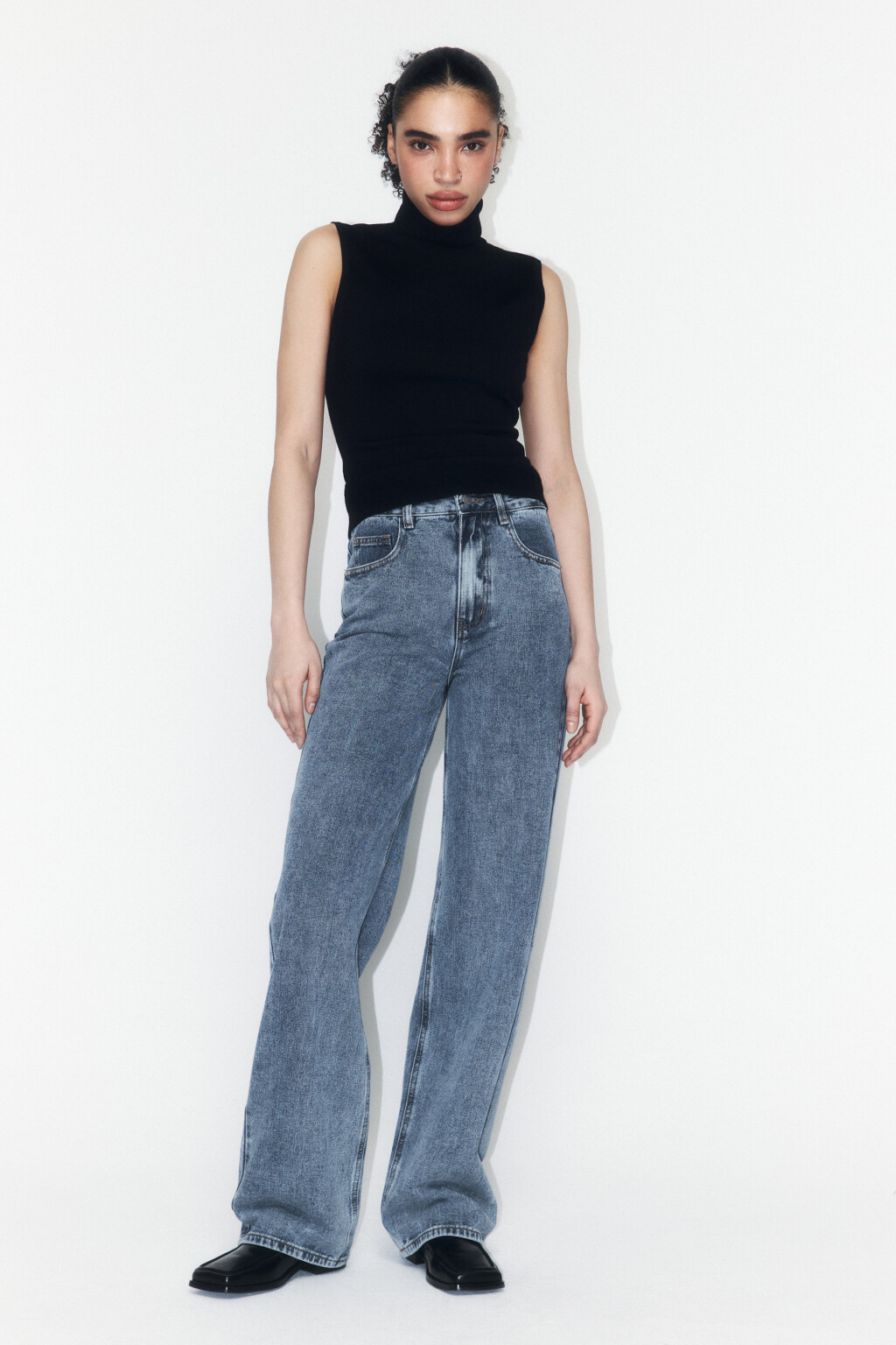 Джинсы широкие с высокой посадкой - цвет голубой - 4