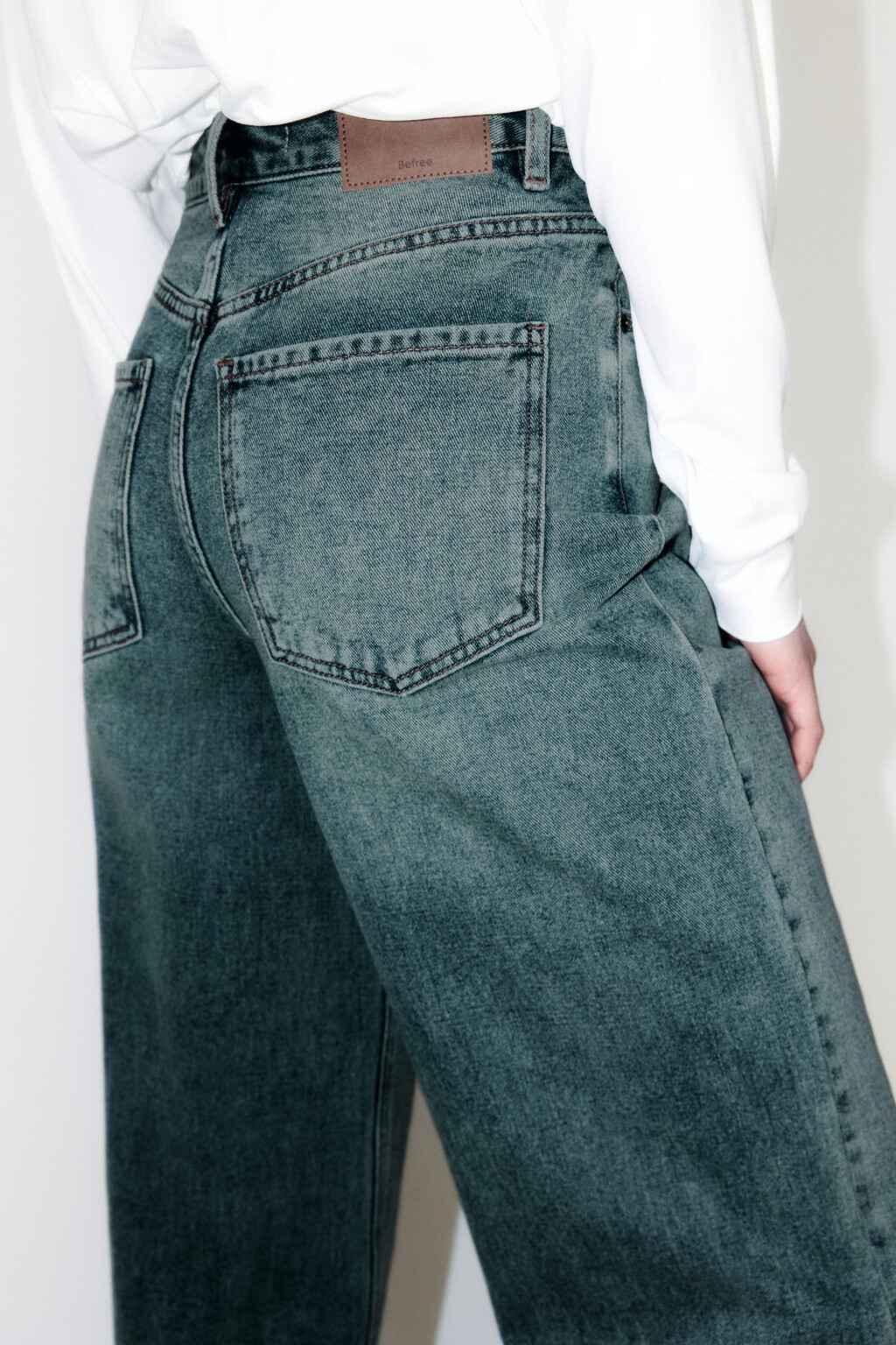 Джинсы широкие с высокой посадкой - цвет темный тинт - 6
