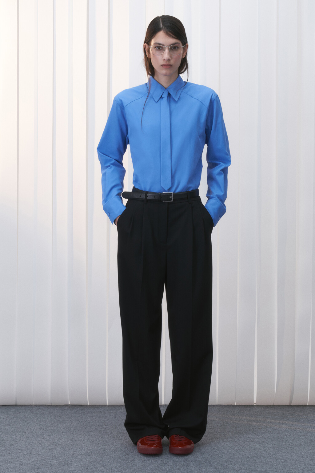 Брюки широкие костюмные с высокой посадкой - цвет черный - 8