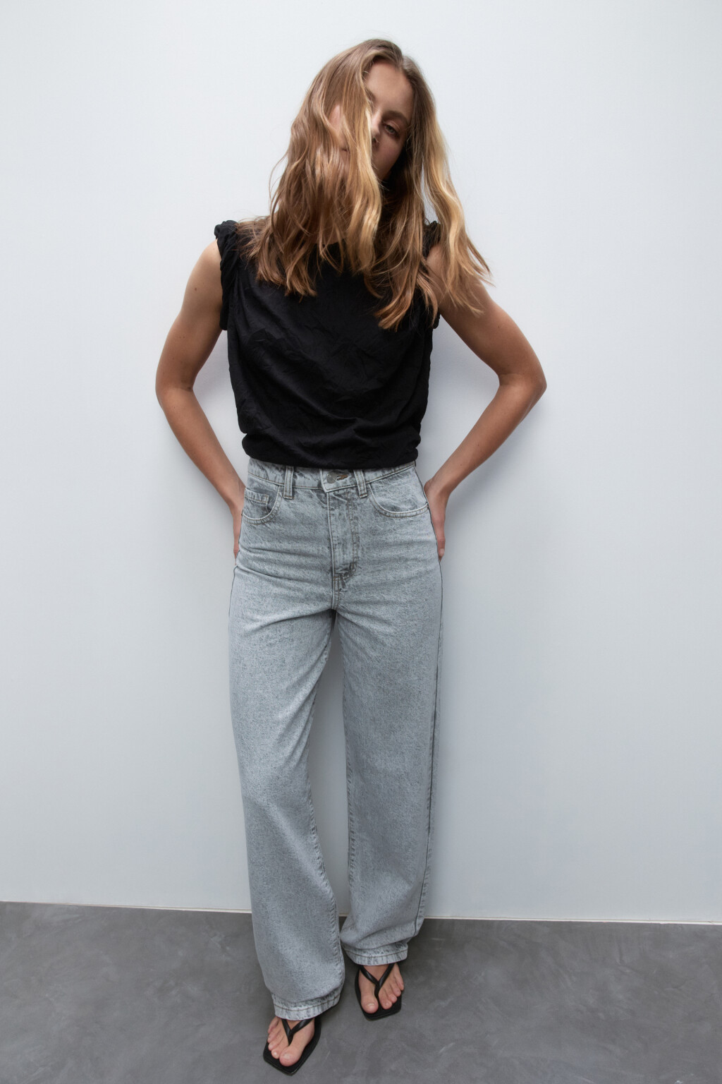 Джинсы wide широкие с высокой посадкой - цвет серый - 2