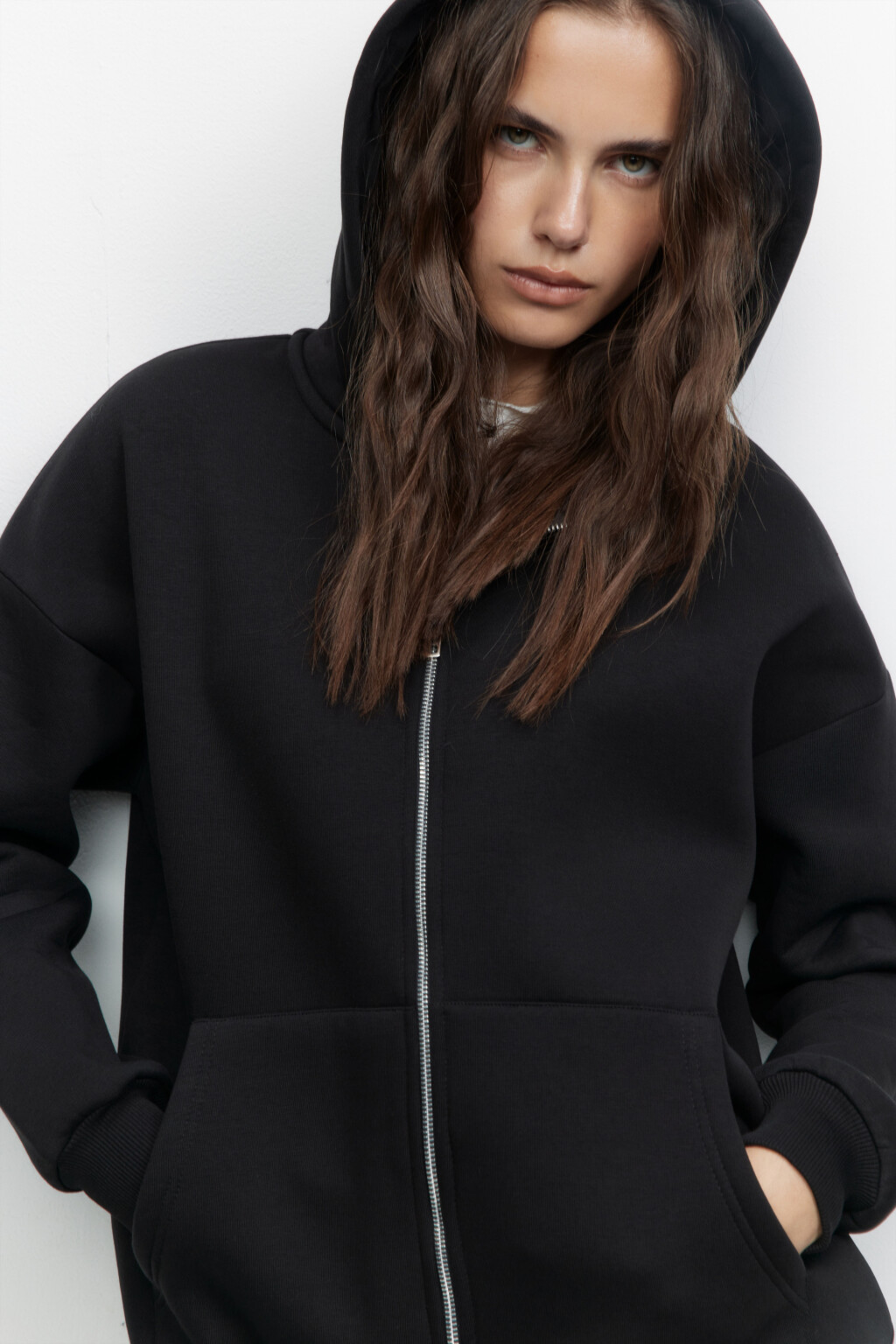 Худи ZIPP утепленная на молнии с капюшоном - цвет черный - 7