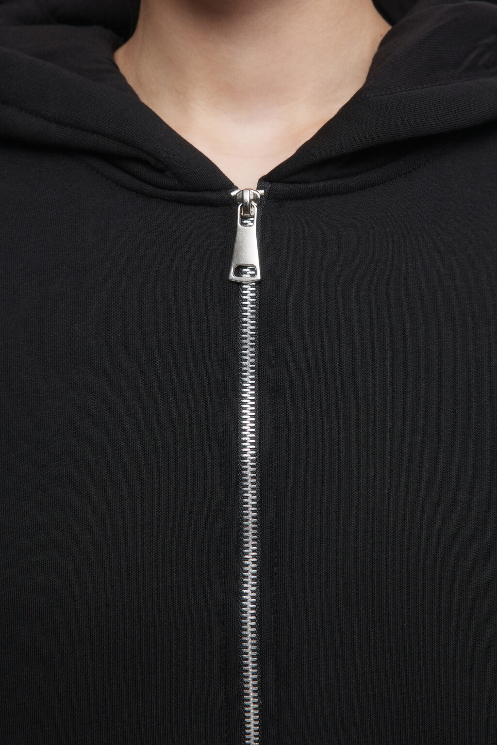 Худи ZIPP утепленная на молнии с капюшоном - цвет черный - 6