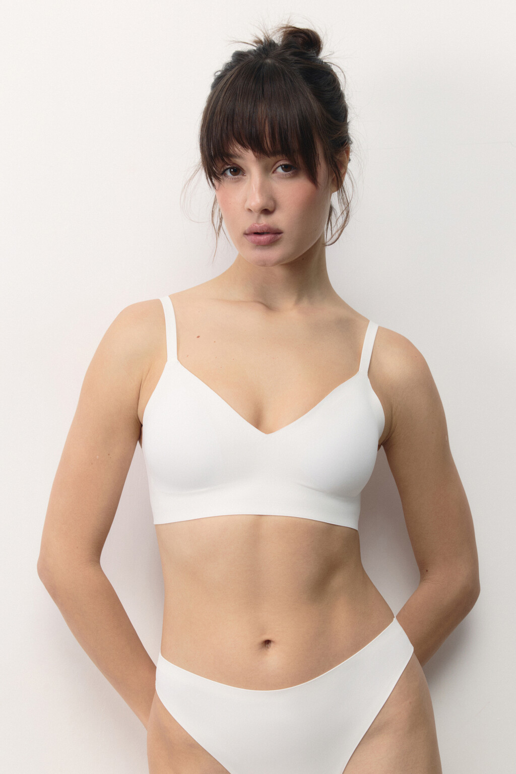 Бюстгальтер-топ с корректирующим эффектом - цвет белый - 2