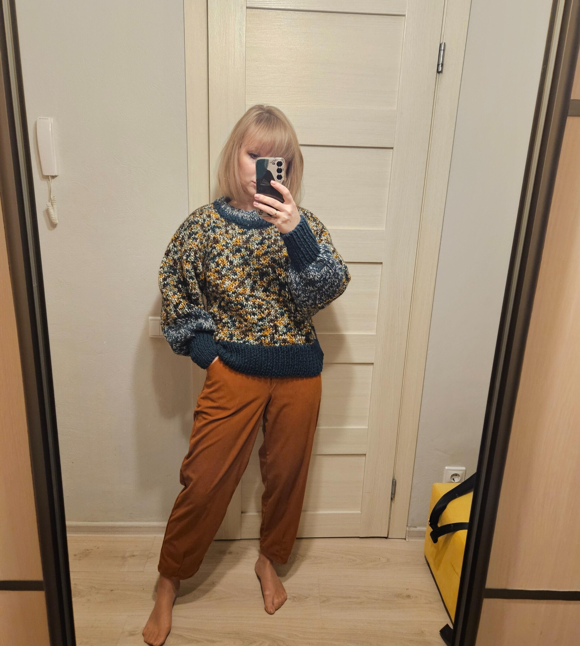 Вязаный свитер - CO:CREATE