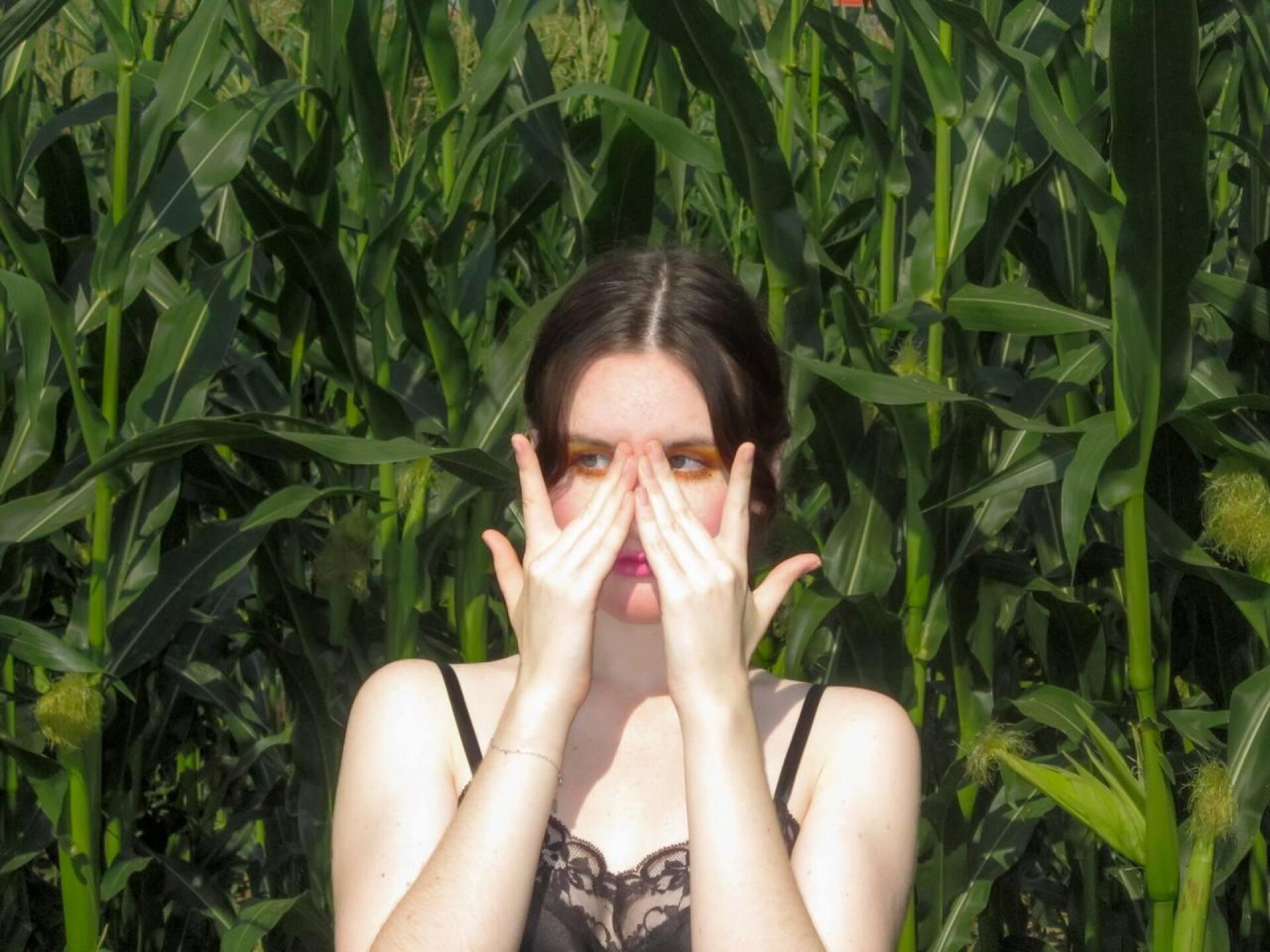 creative photoshoot corn field - CO:CREATE 4