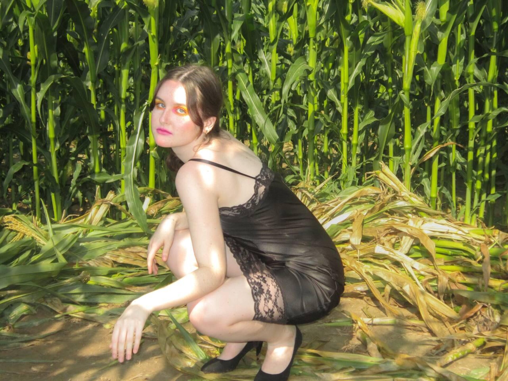 creative photoshoot corn field - CO:CREATE 5