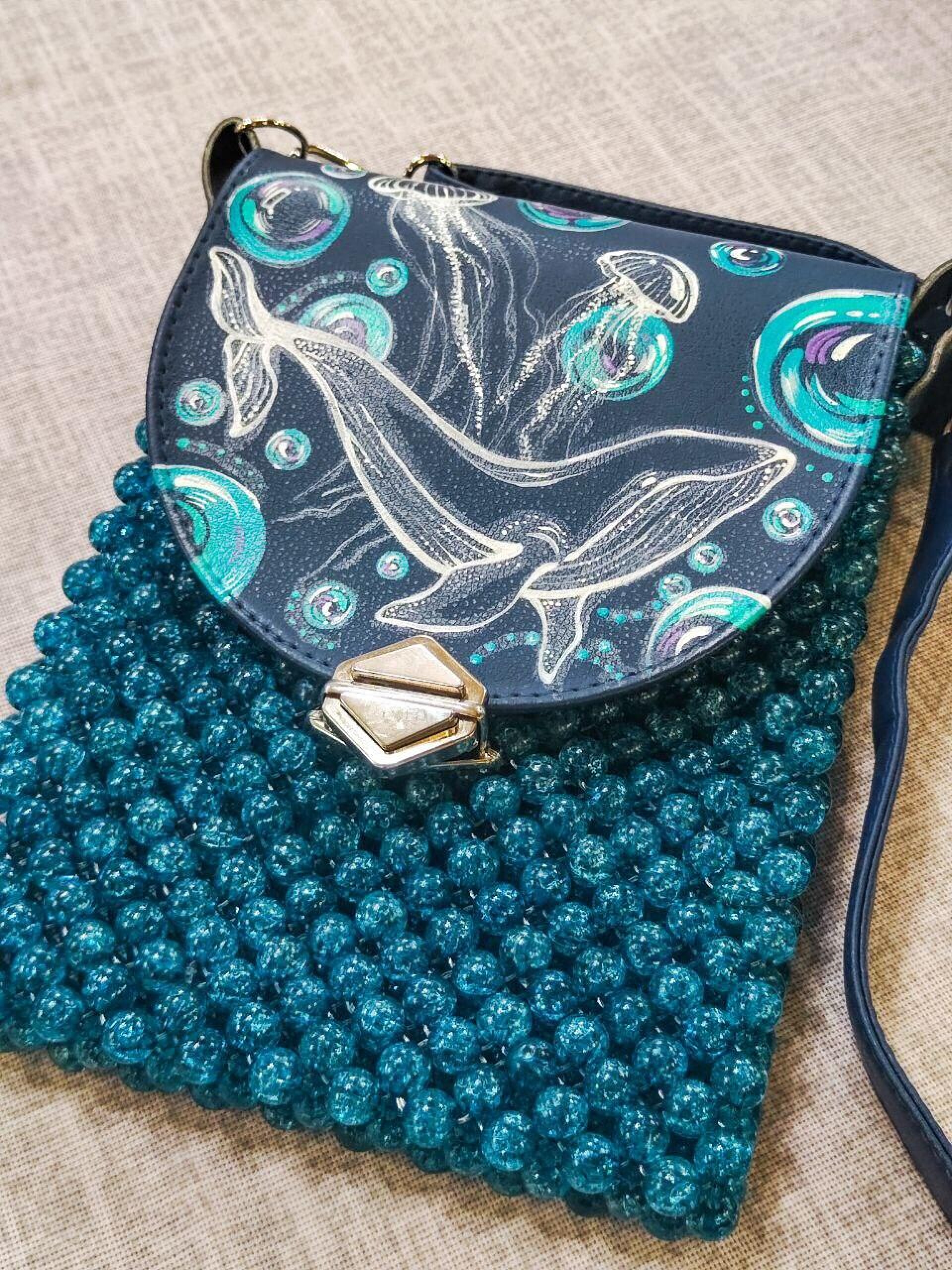 Морская сумка-карман из бусин - CO:CREATE 2