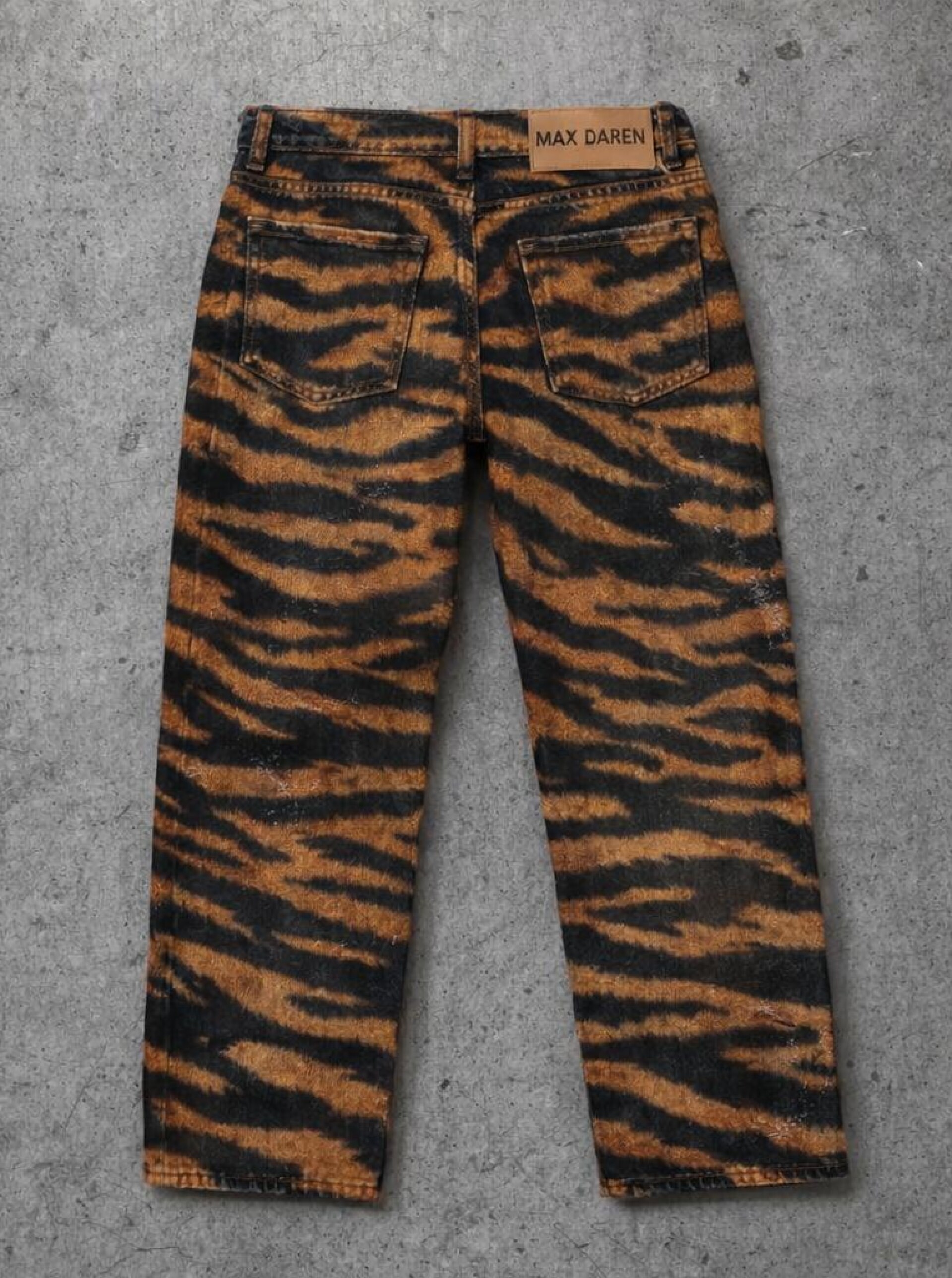 Джинсы «Tiger» 🐯 - CO:CREATE 2