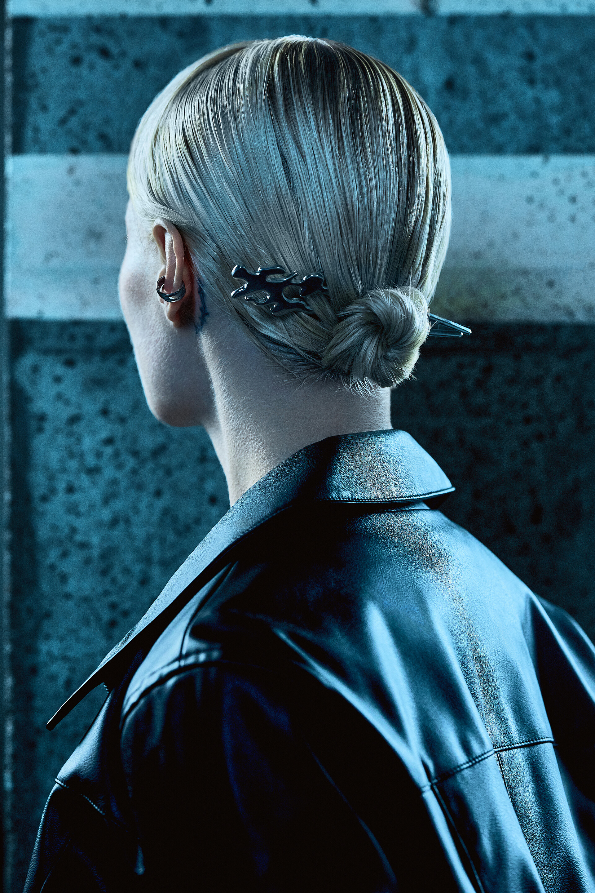 Заколка-шпилька серебристая