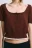 Футболка вязаная с кружевной отделкой - цвет коричневый - 7