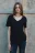 Футболка свободная хлопковая с нагрудным карманом - цвет черный - 2