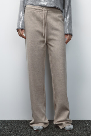Брюки широкие из теплого вязаного трикотажа — фото 2