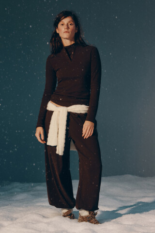 Брюки широкие трикотажные