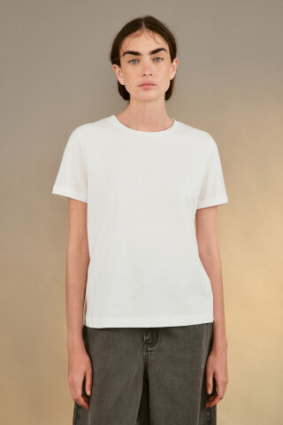 Футболка boxy fit базовая из хлопка — фото 2