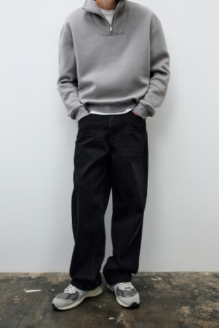 Джинсы skater fit широкие