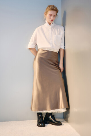 Мен мас болдым және жыныстық қатынасқа түскім келді. Аналардың кеуделері салбыраған