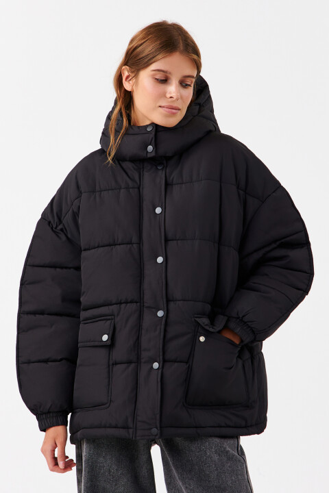

Пуховик oversize с капюшоном, Черный, Пуховик oversize с капюшоном