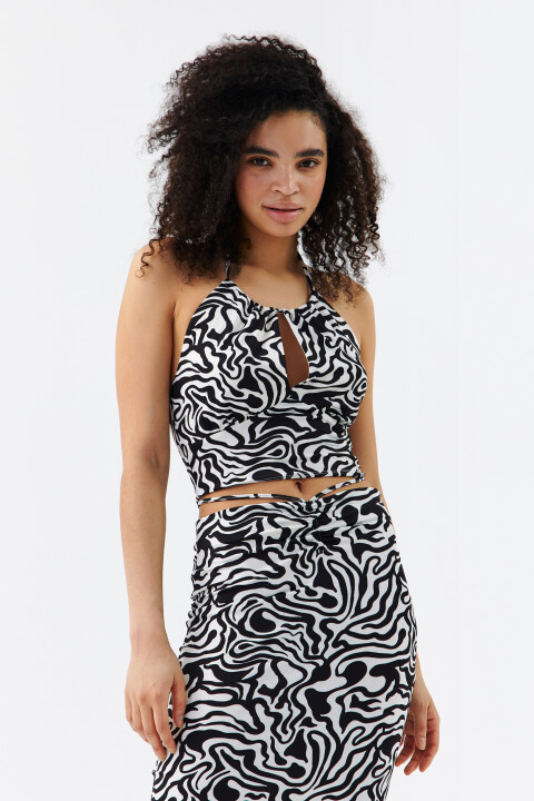 

Кроп-топ облегающий с завязками на шее, Мультиколор, Кроп-топ облегающий с завязками на шее