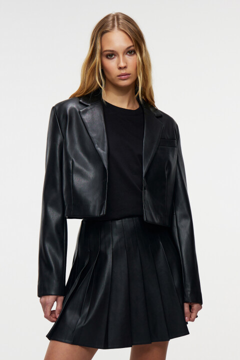 

Пиджак кожаный укороченный приталенный, Черный, Пиджак кожаный укороченный приталенный