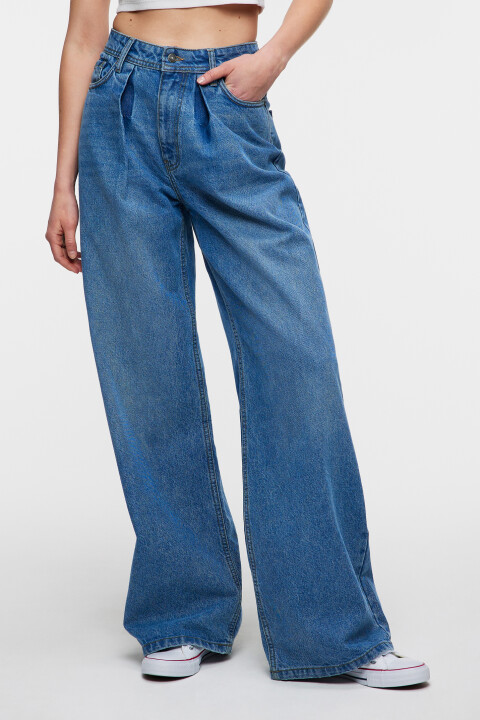 

Джинсы wide leg широкие со складками на поясе, Голубой, Джинсы wide leg широкие со складками на поясе