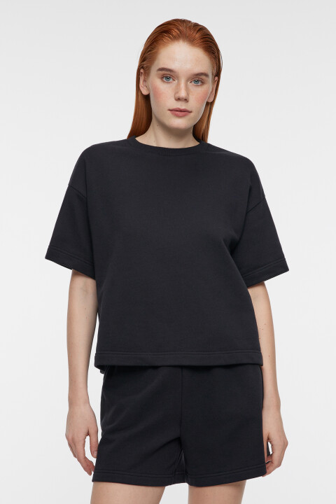

Футболка oversize короткая хлопковая из футера, Черный, Футболка oversize короткая хлопковая из футера